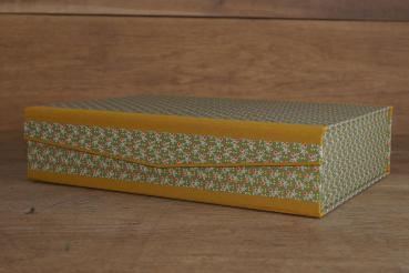 Stackable box for keeping memories